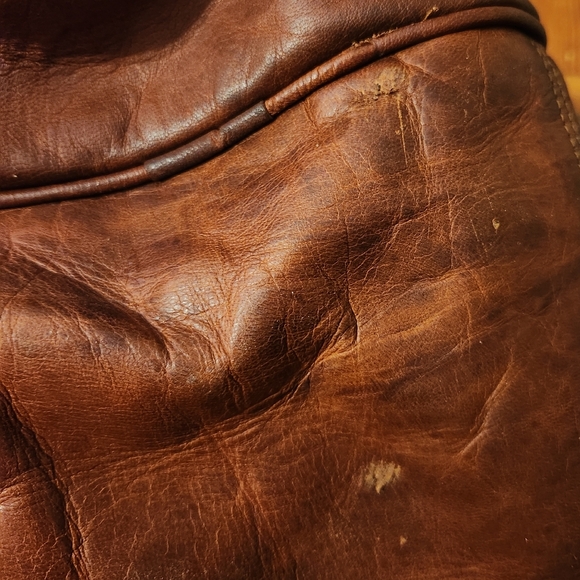 Komal's Passion Leather Weekender Duffel Bag - Picture 9 of 9